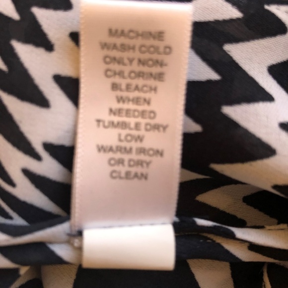 Banana Republic Peasant Top - Picture 6 of 6